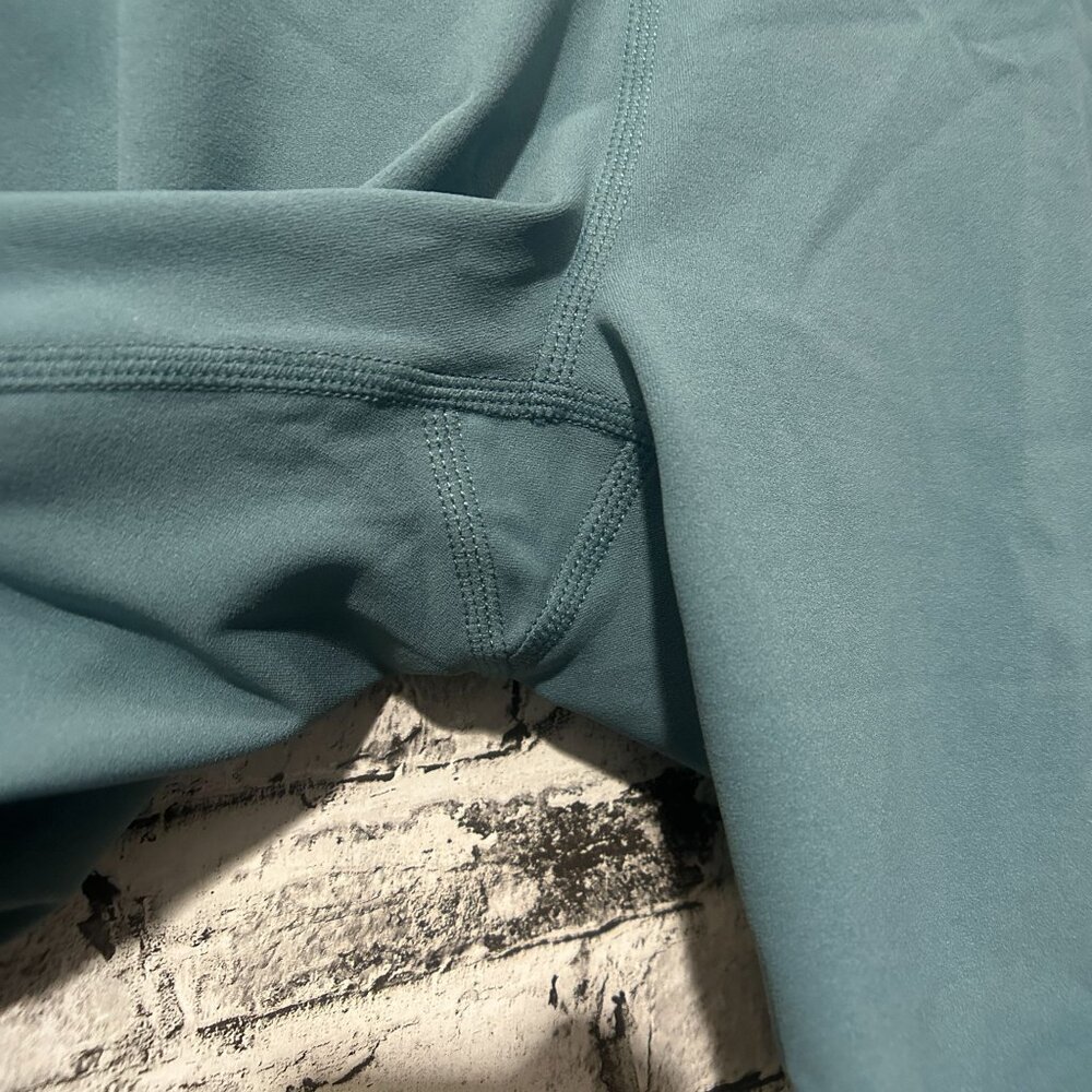 NWT Nike Zenvy Women's Training High-Rise 8" Shorts Size XS (Teal) DQ6003-006 - Picture 7 of 16